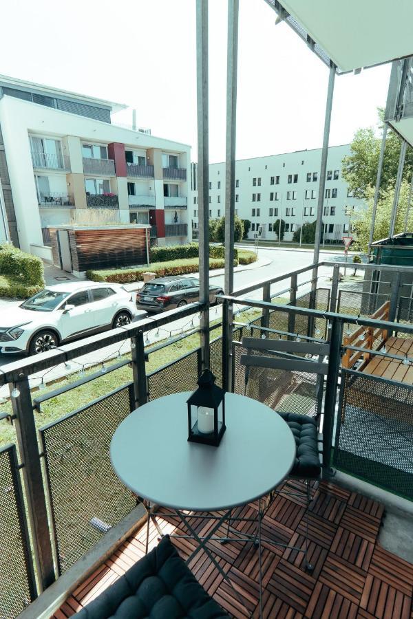 Apartment Modern Und Gemuetlich Ggue. Uni-Passau, Tg-Stellplatz, Balkon Buitenkant foto